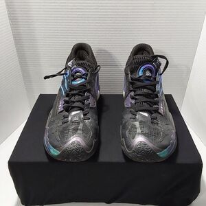 Kyrie Irving Anta Shock Wave 5 Dark Matter Basketball Shoes Men Size 8.5 GUC